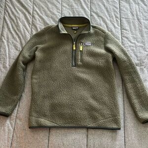 Men’s Patagonia Retro Pile fleece 1/2 zip pullover